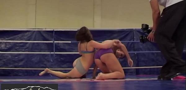  Euro lesbians orally pleasured after fighting